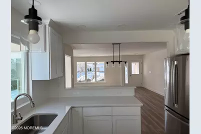 18 Mansfield Avenue, Manchester Township, NJ 08759 - Photo 2