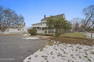 319 Broadway Rd, Freehold, NJ 07728 - Photo 34