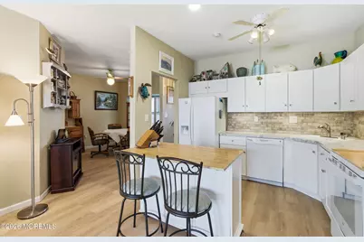 13 Canterbury Drive #13D, Monroe Township, NJ 08831 - Photo 2