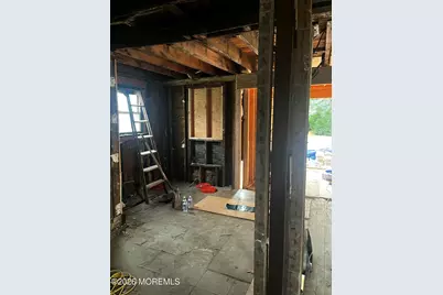 195 Drs James Parker Boulevard, Red Bank, NJ 07701 - Photo 24