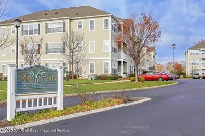138 Mill Pond Way, Eatontown, NJ 07724 - Photo 2