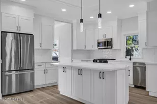 9 Glen Ct, Barnegat, NJ 08005 - Photo 14