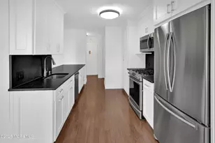 28 Riverside Ave, Red Bank, NJ 07701 - Photo 2