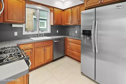 91 Cayuga Avenue, Oceanport, NJ 07757 - Photo 18