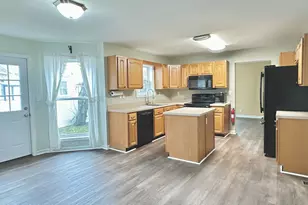 102 Hollyberry Dr, Toms River Township, NJ 08753 - Photo 16