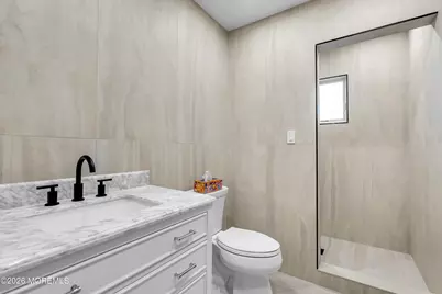 455 W Lincoln Avenue, Oakhurst, NJ 07755 - Photo 28