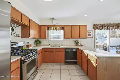 31 Sweetbriar Trail, Howell Township, NJ 07731 - Photo 12
