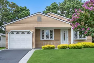 7 Madras Ct, Toms River Township, NJ 08757 - Photo 2