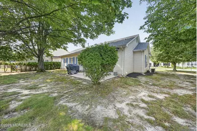 34 Molly Lane, Brick, NJ 08723 - Photo 20