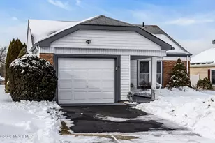 26 Maidstone Way, Manchester Township, NJ 08759 - Photo 2