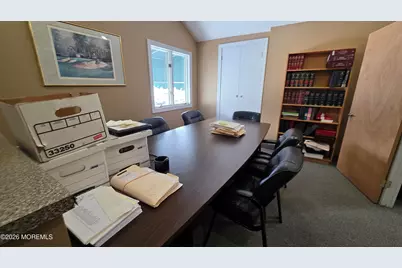 1076 State Route 18, East Brunswick Township, NJ 08816 - Photo 38