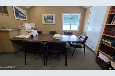 1076 State Route 18, East Brunswick Township, NJ 08816 - Photo 34