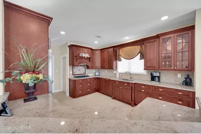 407 Edinburgh Place, Marlboro Township, NJ 07746 - Photo 10
