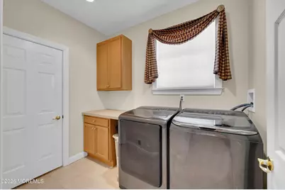 407 Edinburgh Place, Marlboro Township, NJ 07746 - Photo 40