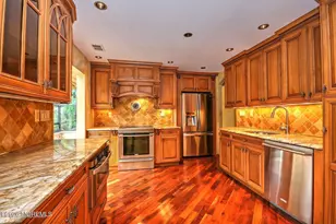 6 Hillcrest Rd, Manalapan Township, NJ 07726 - Photo 28