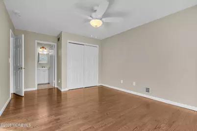 148 Ambassador Drive #1054/J-2, Red Bank, NJ 07701 - Photo 14