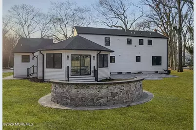 757 Nutswamp Road, Red Bank, NJ 07701 - Photo 44