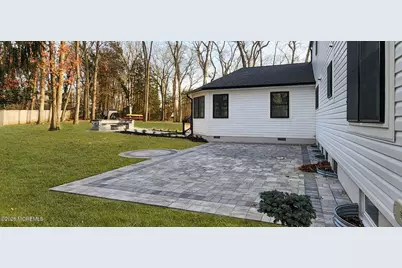 757 Nutswamp Road, Red Bank, NJ 07701 - Photo 46