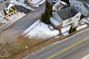 729 Cliffwood Ave, Keyport, NJ 07735 - Photo 4