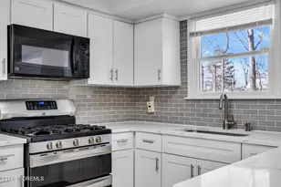 17 Providence Ln, Howell Township, NJ 07731 - Photo 18