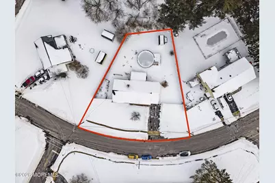 126 Newbury Road, Howell Township, NJ 07731 - Photo 4