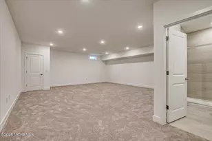 2206 Pilot St, Marlboro Township, NJ 07746 - Photo 30