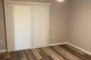 240 Medford Ct, Manalapan Township, NJ 07726 - Photo 10