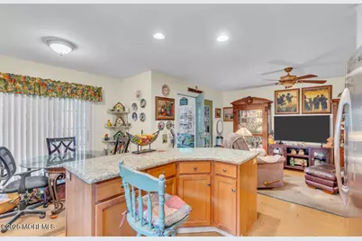 8 Schoolhouse Lane, Lakewood, NJ 08701 - Photo 4