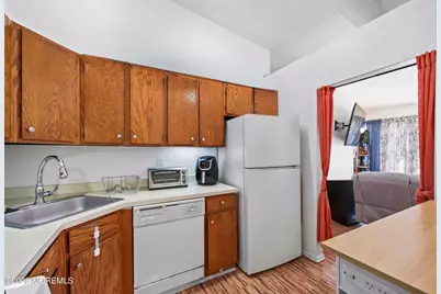 107 Rachel Court, Franklin Township, NJ 08823 - Photo 8