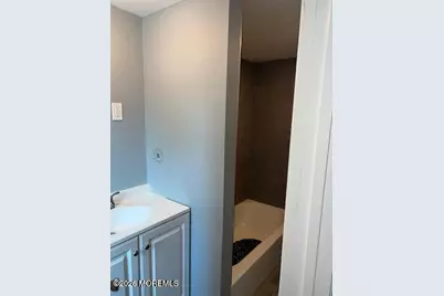 610 1/2 5th Avenue #3 (3rd Floor), Asbury Park, NJ 07712 - Photo 10