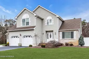 25 Stollman St, Bayville, NJ 08721 - Photo 2