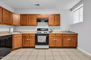 14 Natures Way, Lakewood, NJ 08701 - Photo 24