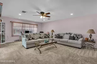 912B Dumbarton Dr, Lakewood, NJ 08701 - Photo 4