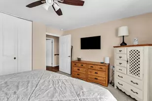 912B Dumbarton Dr, Lakewood, NJ 08701 - Photo 14