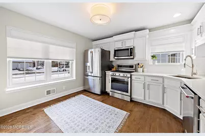 42 Bonnie Drive, Middletown, NJ 07748 - Photo 14