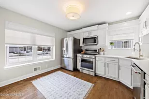 42 Bonnie Dr, Middletown, NJ 07748 - Photo 14