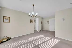 10 Bolton Ct, Toms River Township, NJ 08757 - Photo 6