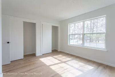 52 Diane Drive, Tinton Falls, NJ 07753 - Photo 10