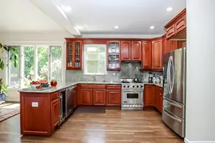 2 Warrenton Ln, Colts Neck Township, NJ 07722 - Photo 16