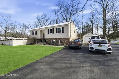 8 Malsbury Lane, Cream Ridge, NJ 08514 - Photo 16