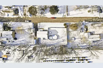 8 Malsbury Lane, Cream Ridge, NJ 08514 - Photo 2