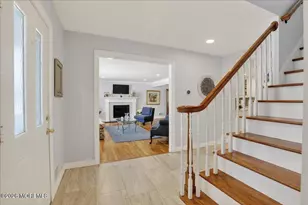 31 Bunker Hill Dr, Manalapan Township, NJ 07726 - Photo 6