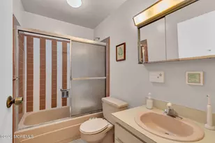 303A W Malvern Ct, Lakewood, NJ 08701 - Photo 16