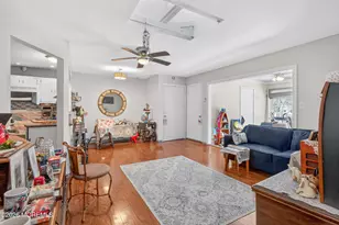 80 Manchester Ct, Red Bank, NJ 07701 - Photo 6