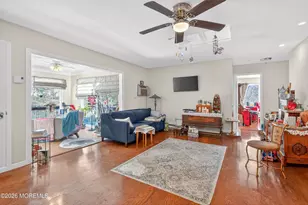 80 Manchester Ct, Red Bank, NJ 07701 - Photo 6