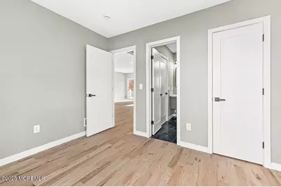 940 Grove Avenue, Old Bridge Township, NJ 08857 - Photo 18