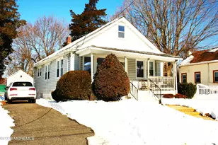 37 Cherry St, Tinton Falls, NJ 07724 - Photo 2