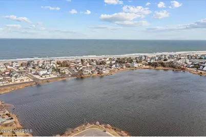 106 Makin Avenue, Point Pleasant Beach, NJ 08742 - Photo 34