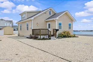 106 Makin Ave, Point Pleasant Beach, NJ 08742 - Photo 4