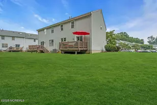 28 Hawthorn Dr, Edison, NJ 08820 - Photo 36